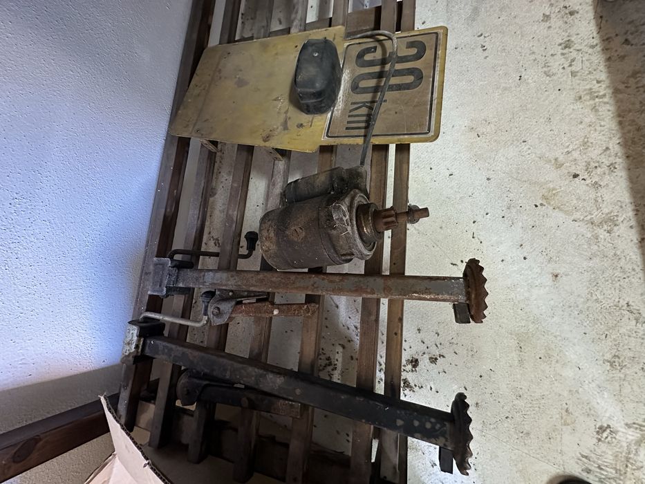 Piese Volkswagen Transporter T2 Kafer Beetle Usi Bord Geamuri Cric VW