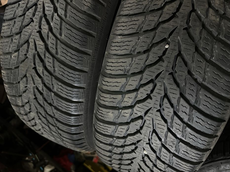 CAUCIUCURI 215 60 16 Iarna M+S Nokian SnowProof Foarte Bune Anvelope