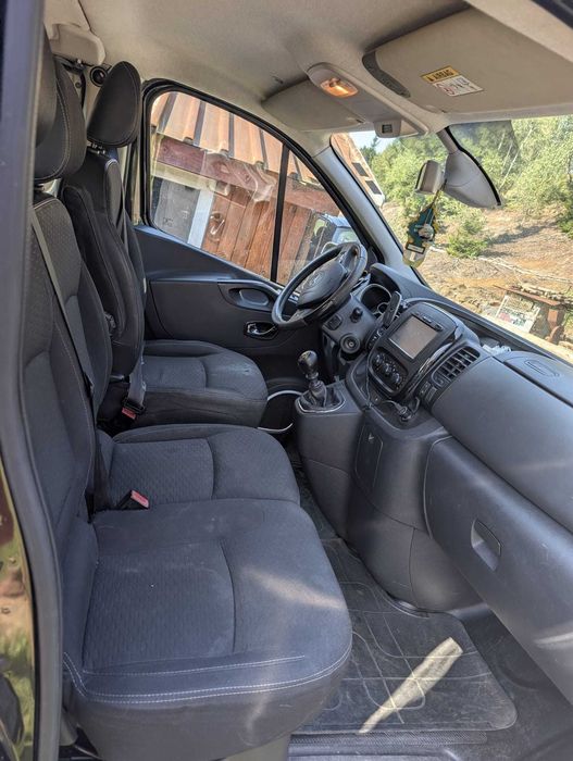 Opel Vivaro an 2015 Dubla cabina Varianta lunga L2H2