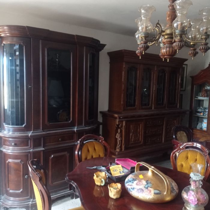 Mobila din lemn diferite stiluri