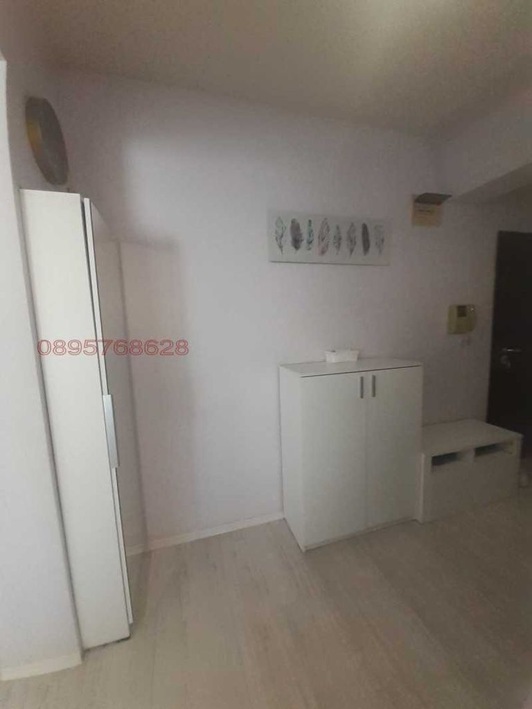 Продава се Тристаен апартамент в Стара Загора, Център - 101 кв.м за 1307 €/кв.м - Снимка #6
