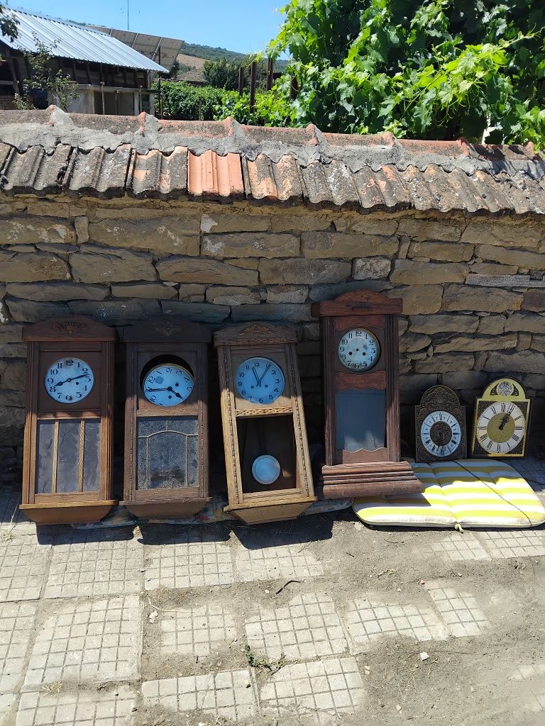Стари антикварни часовници