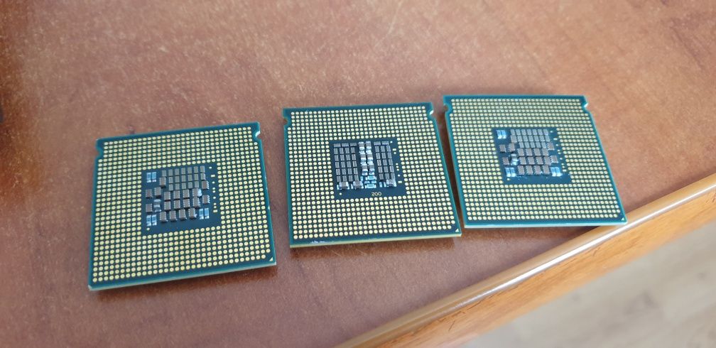 Procesoare Intel Xeon E 5420, SL9RU,SL9RT