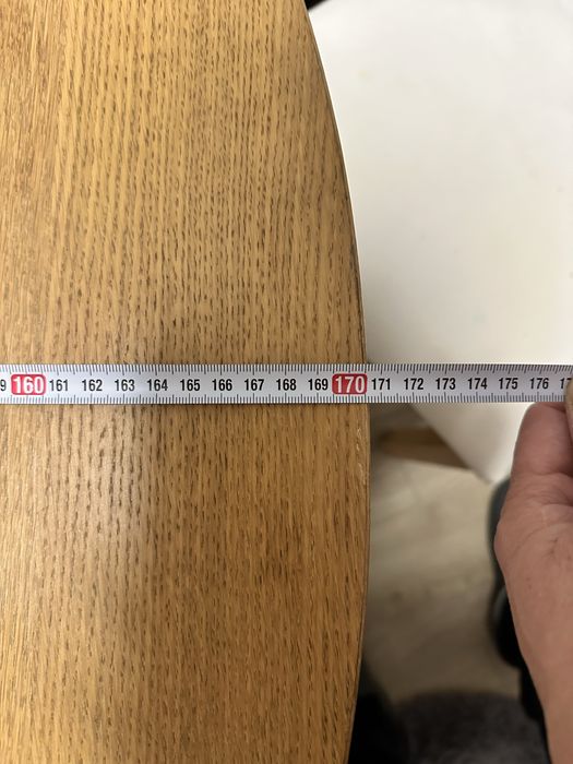 Masa rotunda  ovala extensibila cu 4 sacune