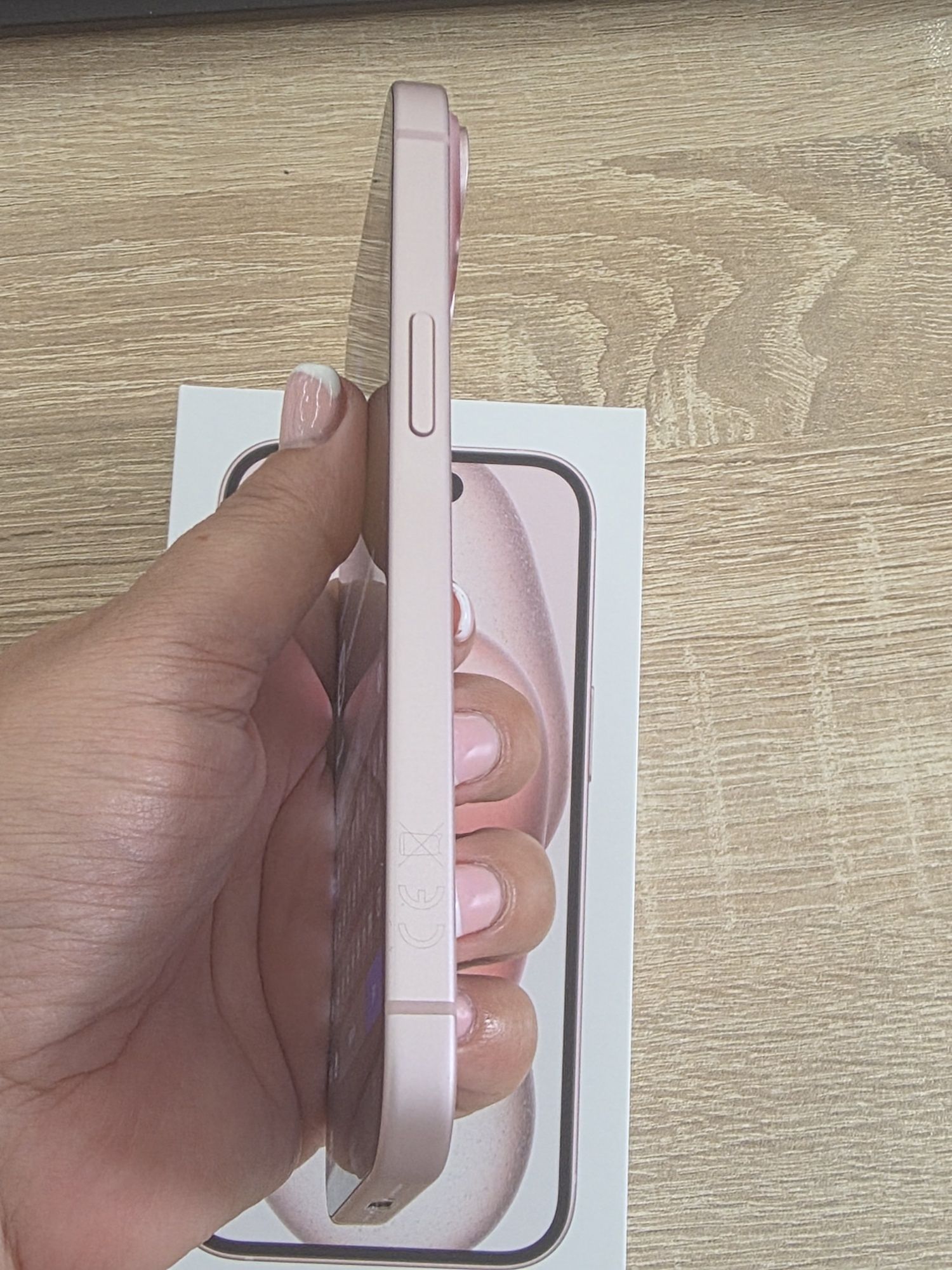 iPhone 15 Pink 128 GB