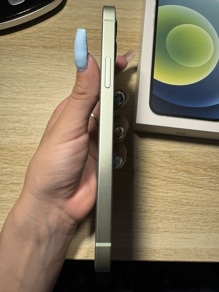 IPhone 12, 128GB