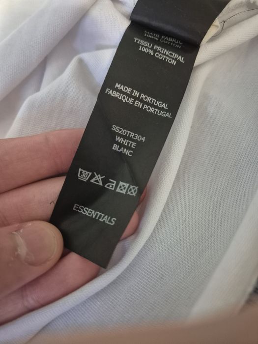 Essentials тениска размер S