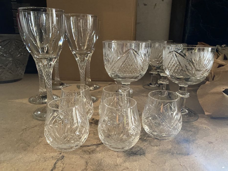 Хрусталь 2 вазы и стакны все вместе одна цена