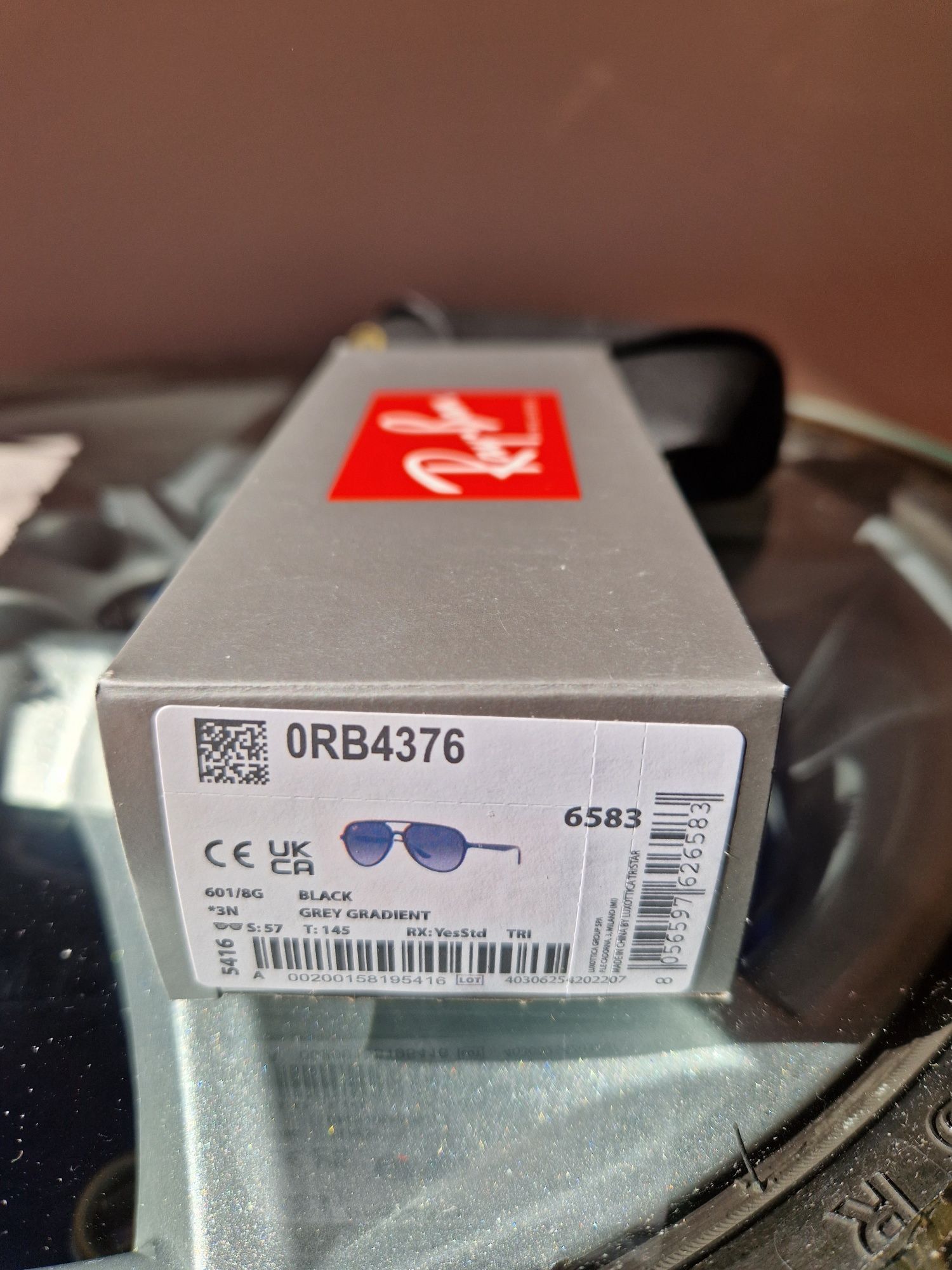 Слънчеви очила Rayban