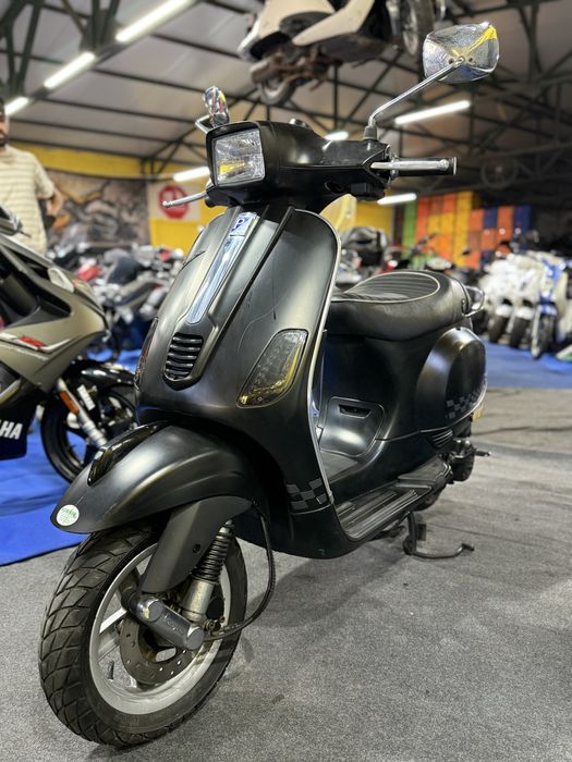 Vespa piaggio 25km/h 1008