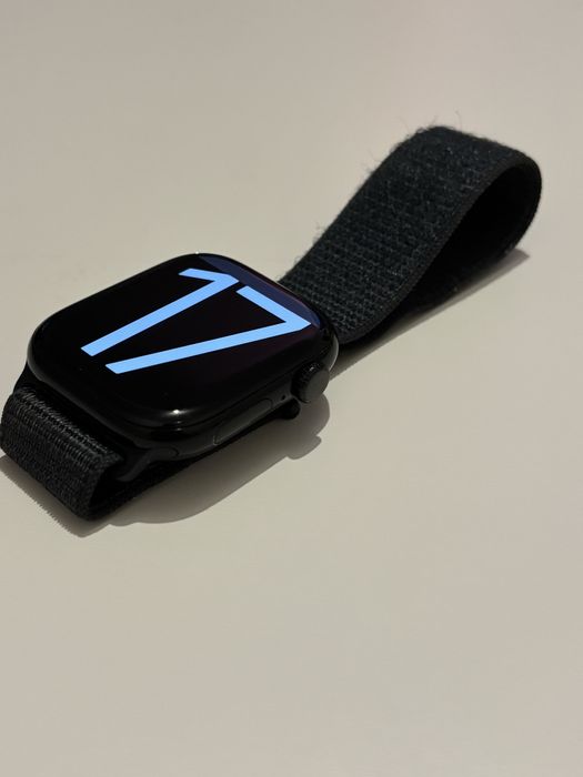 Apple watch series 10 46mm 100% battery life