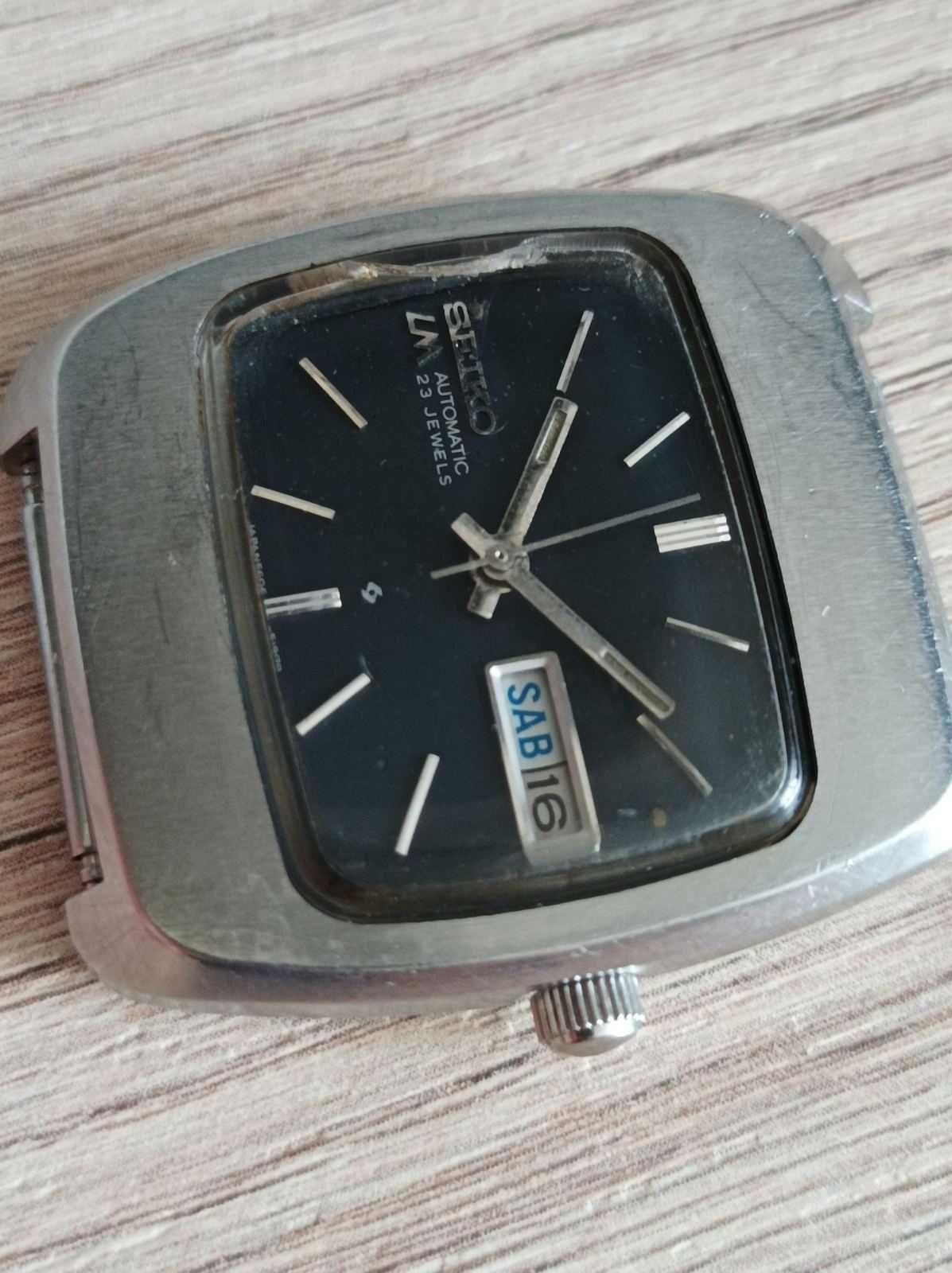 Мъжки часовник Seiko LM работи