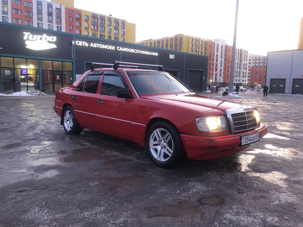 Mercedes-Benz w124