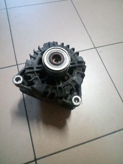 Alternator Peugeot Citroen  2.0 HDI