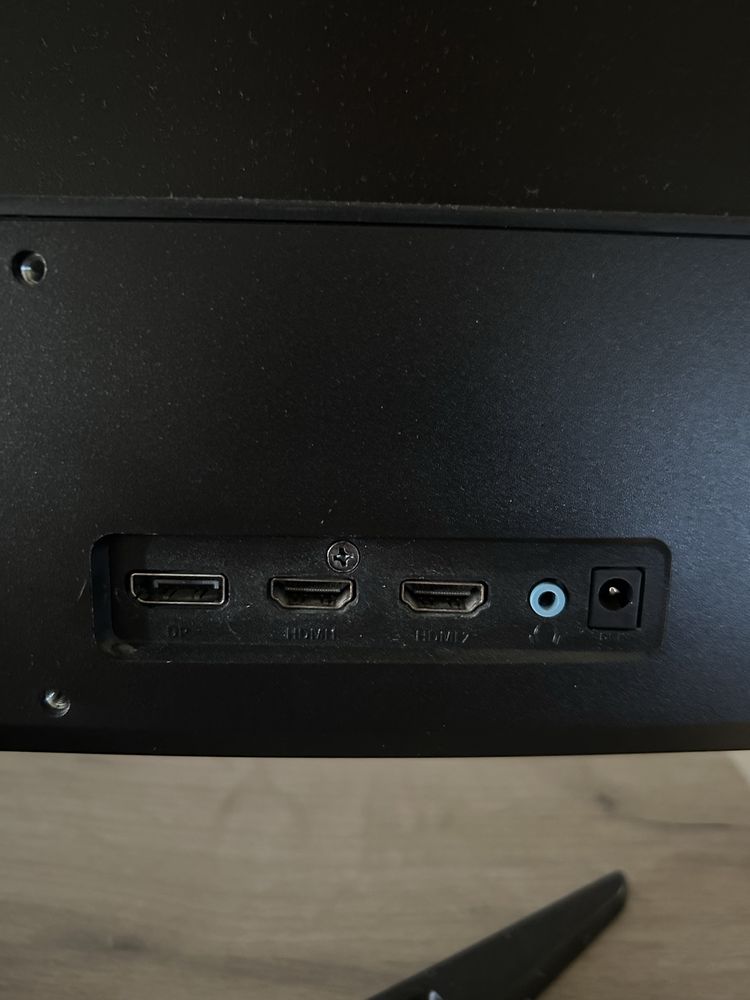 Монитор Acer Nitro RG241Y P + DisplayPort кабел