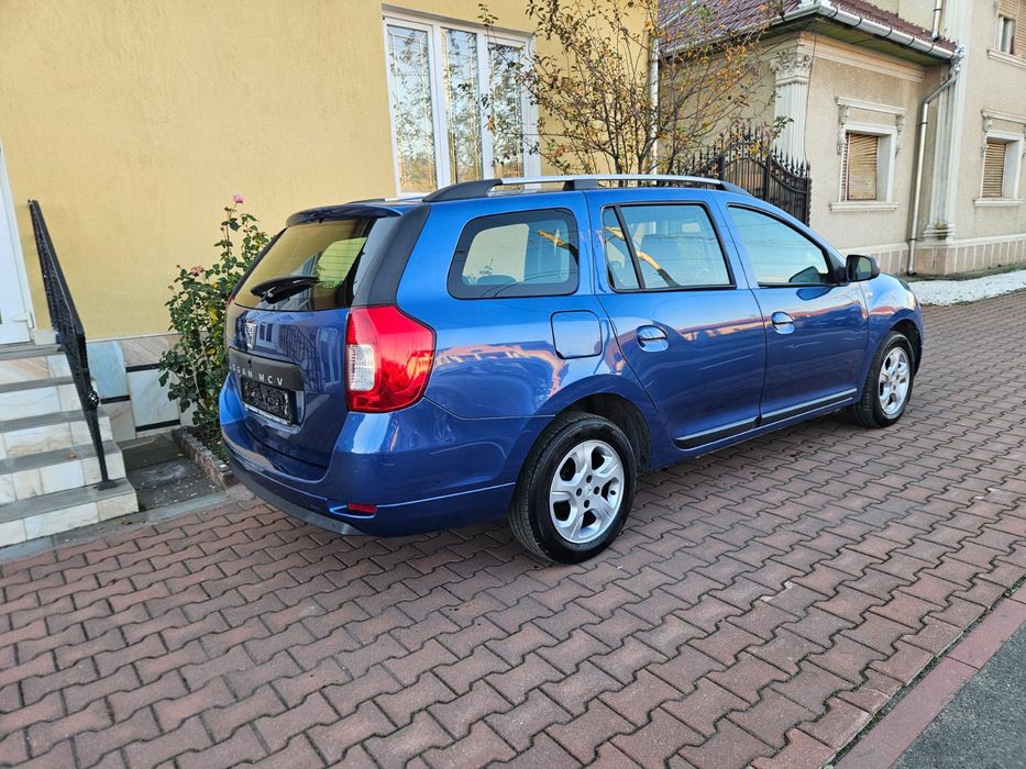 Dacia Logan 2013 Mcv 0.9 benzina special prestige clima navigație