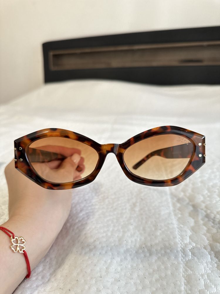 Ochelari Christian Dior maro, noi