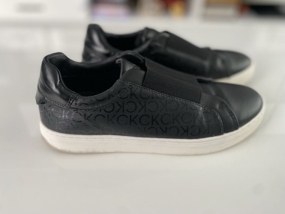 Liu Jo,Michael Kors,Calvin Klein,Guess,Karl Lagerfeld,Replay,Versace