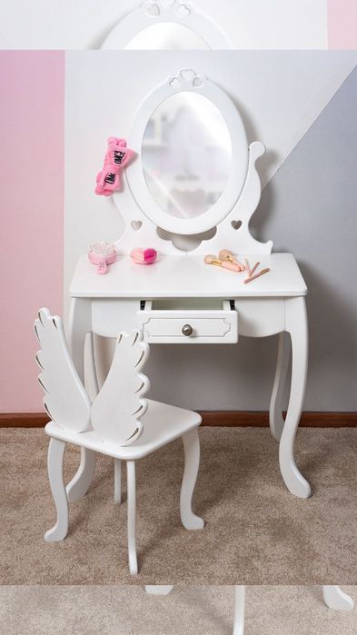 Туалетный столик для принцессы