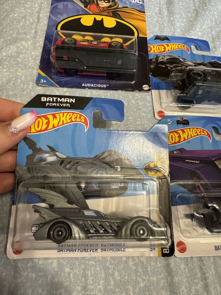 Set masinute Hot Wheels Batman