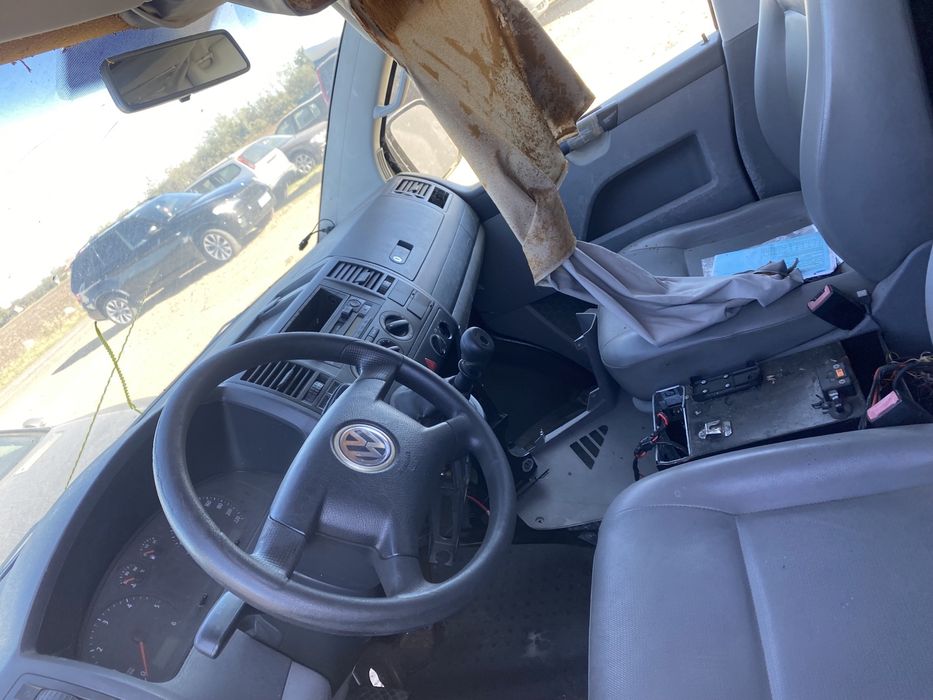 Vw t5 transporter 2.5 bnz , AXE