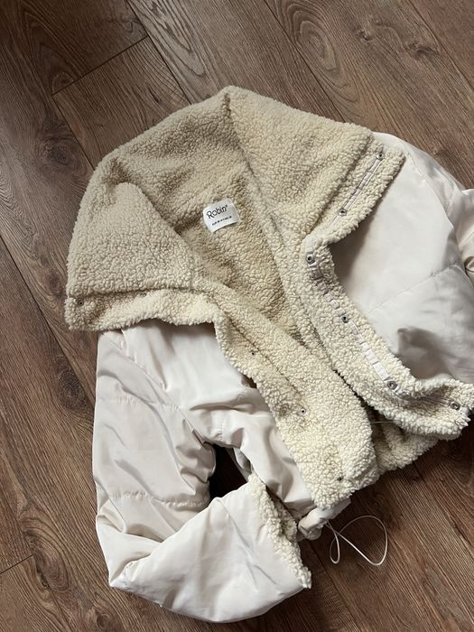 Дамско бежаво яке