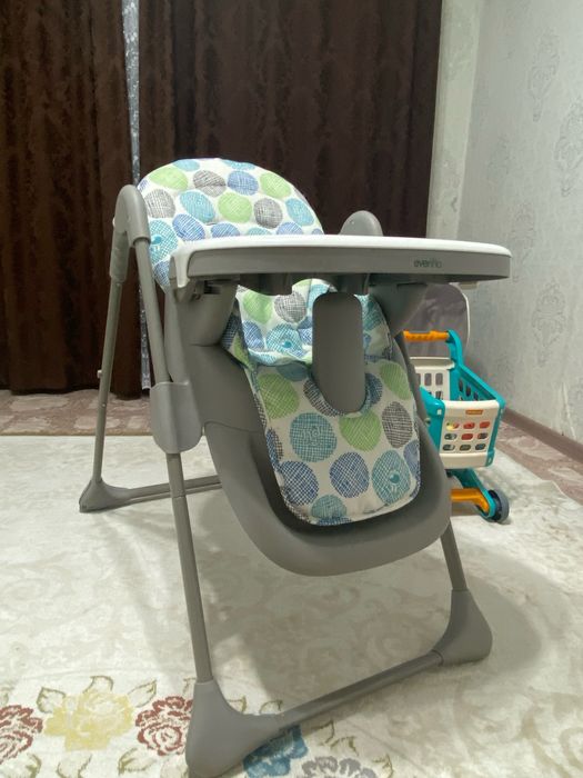 Стульчик для кормление