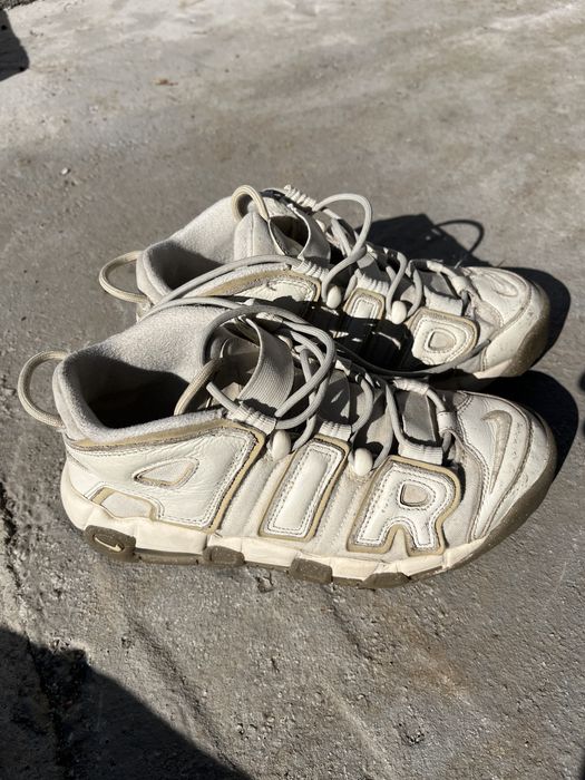 Adidasi nike Uptempo