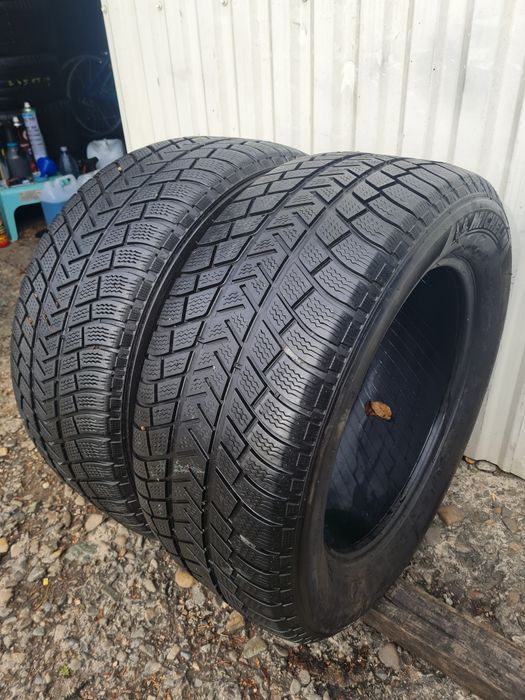 2 Anvelope de iarna *255/55R18*Michelin*LICHIDARE STOC*75 Lei Buc*