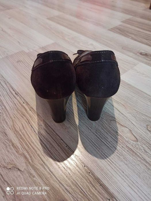 Официални обувки