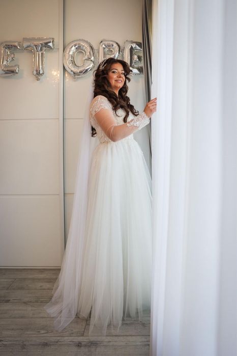 Vand rochie de mireasa