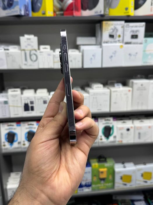 Iphone 14 pro srochna sotiladi oxirigacha oqib keyin tel qilinglar