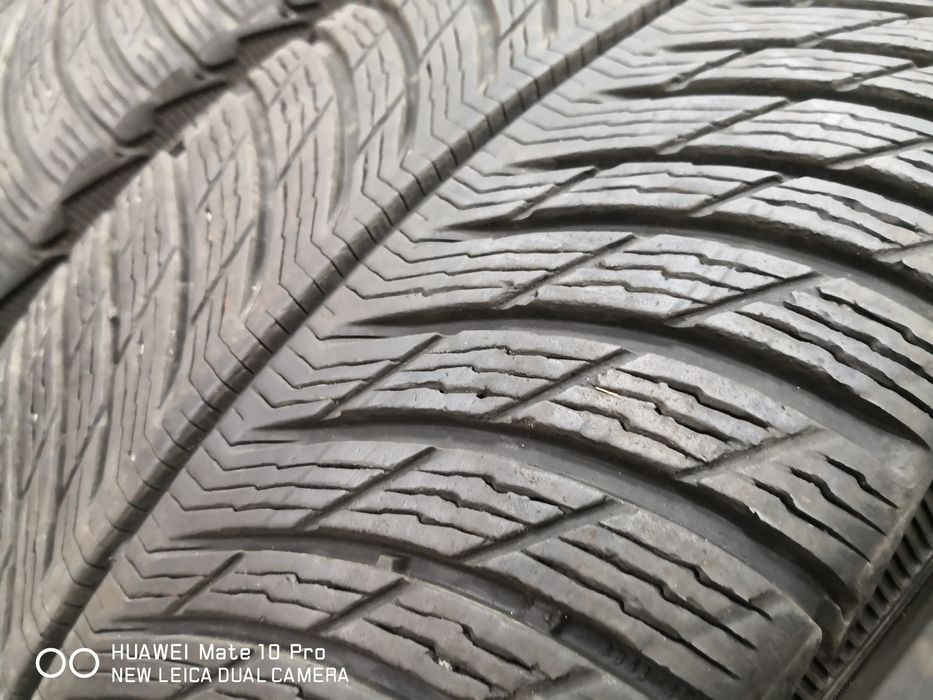 245 45 18 цола гуми като нови Michelin