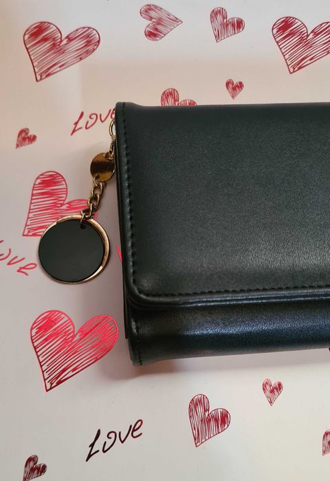 Portofel lung cu pandantiv