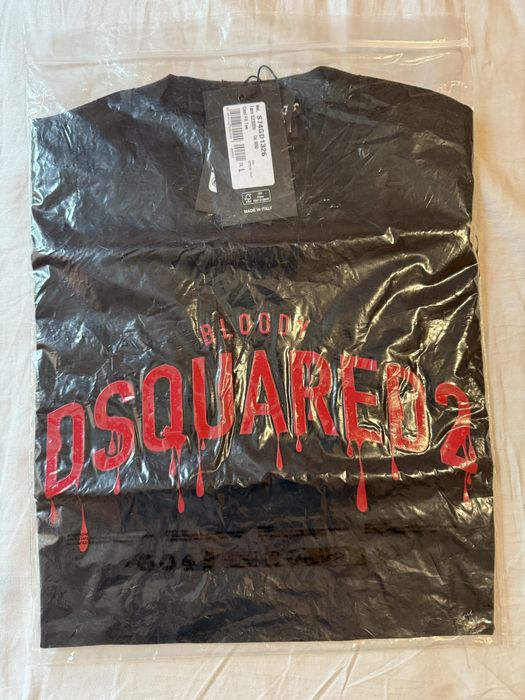 DSQ2 bloody size L