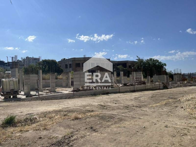 Двустаен ексклузивен апарамент за продажба, в новострояща се сграда, ж