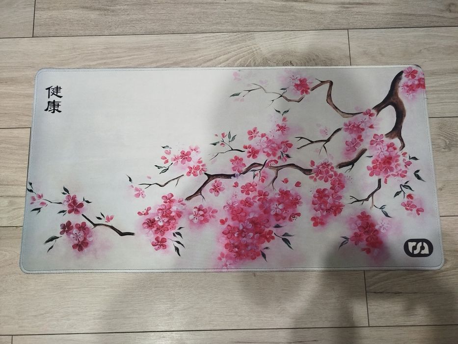 Игровой коврик для мыши