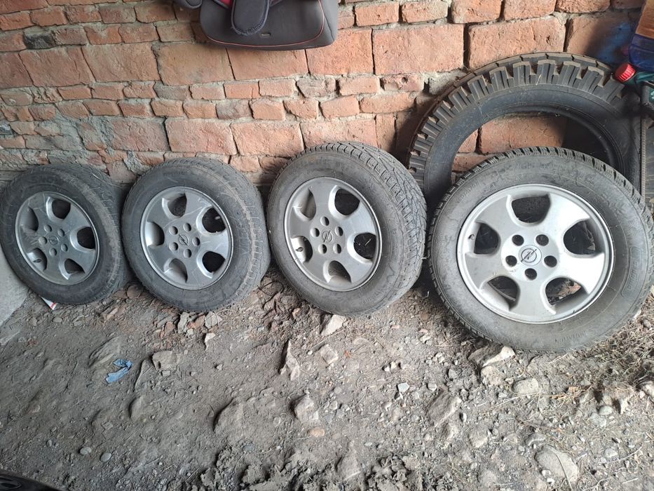 Vând jenti originale de Opel