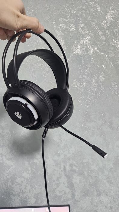 Игровая геймерские наушники