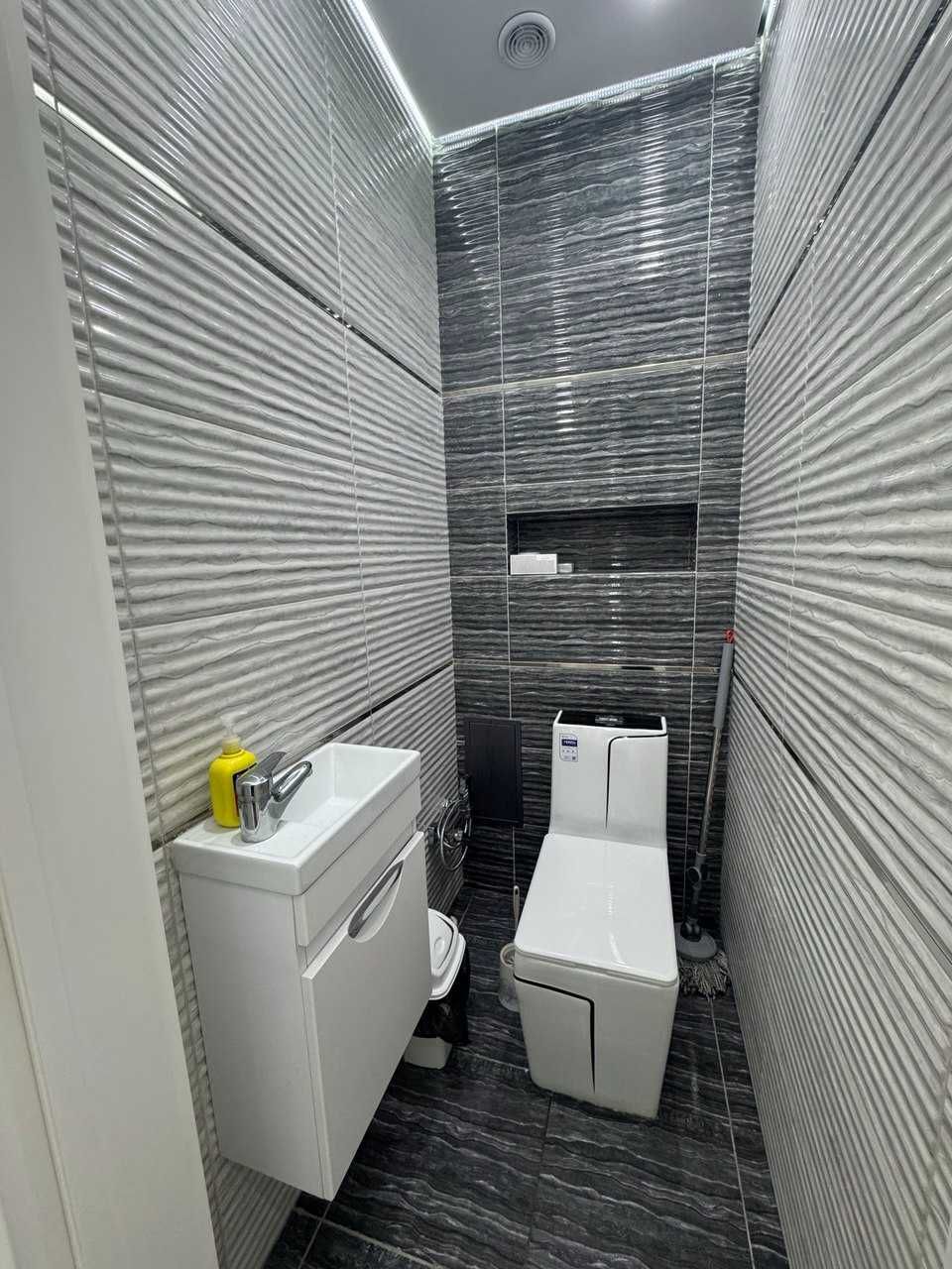 Продается 2 комн. кв. Р-н Старый аэропорт