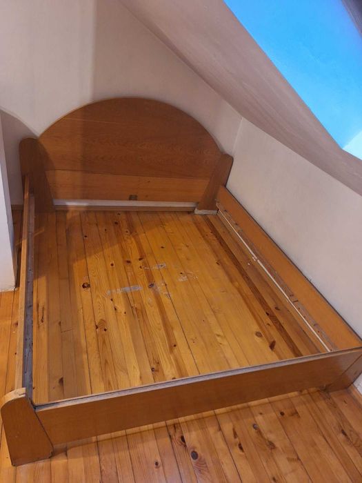 Спалня без матрак и без подматрачна рамка 160 х 190 (166 х 190)