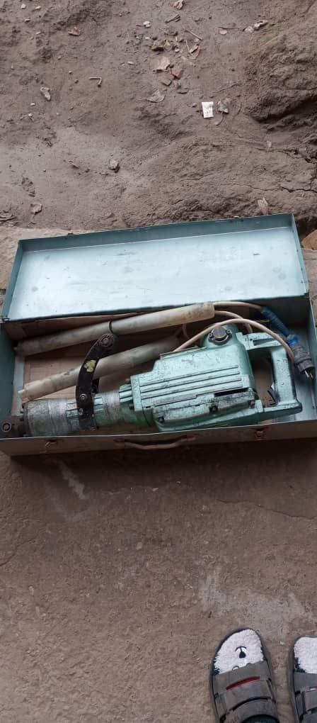 Perforator sotiladi