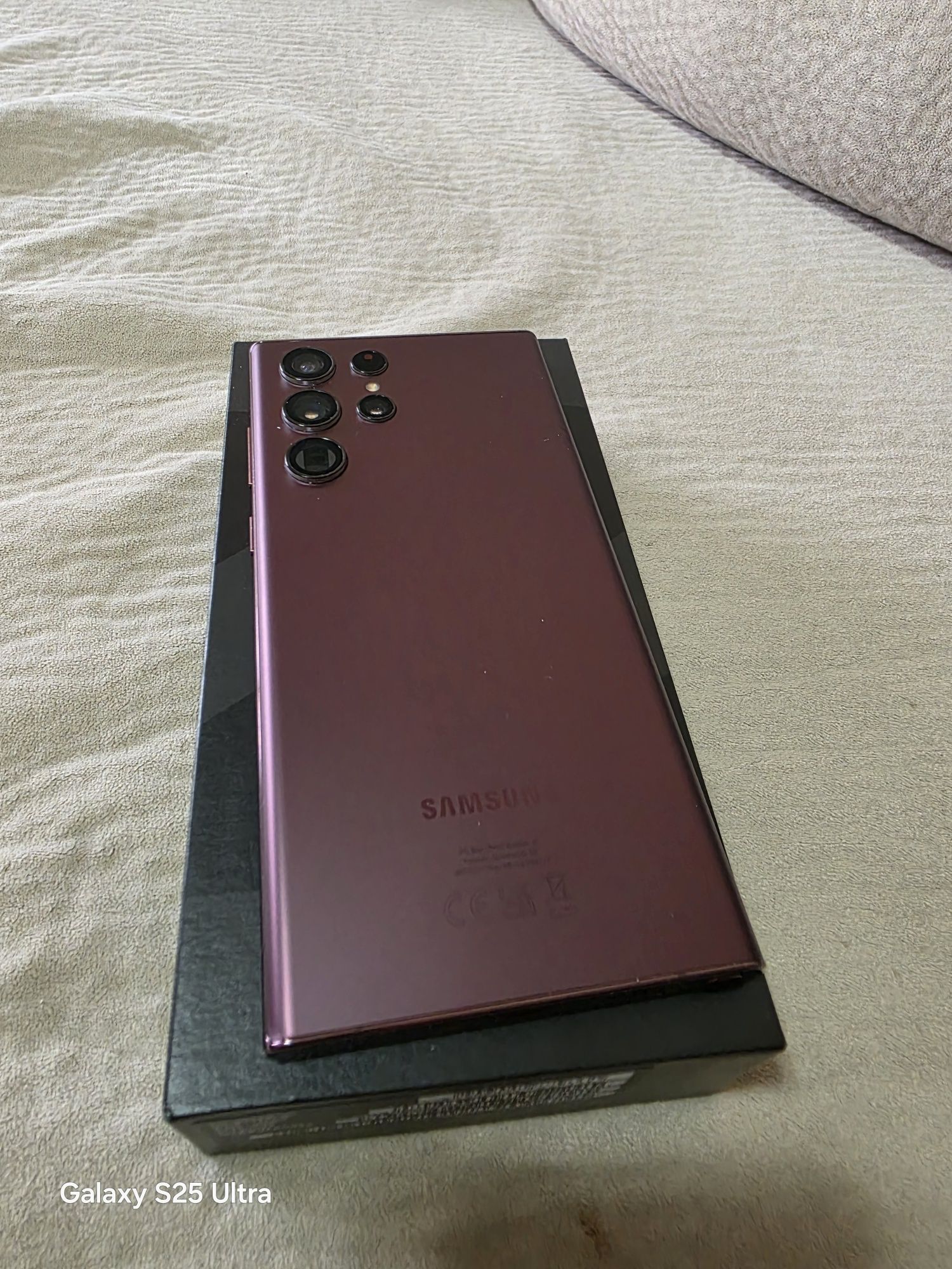 Samsung Galaxy S22 Ultra 5G 128GB Burgundy