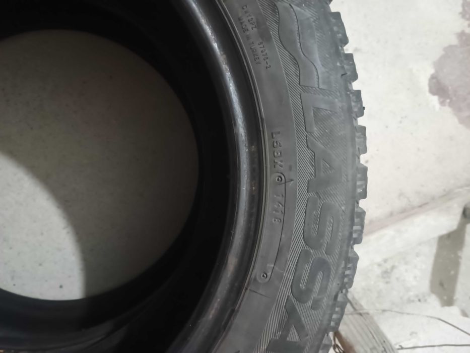 Зимни гуми 205 55 16 Ласса