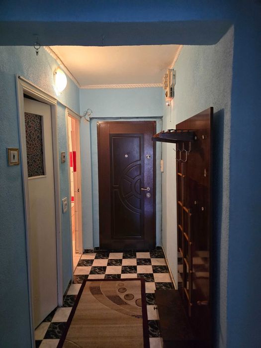 Apartament de inchiriat 3 camere Lapus