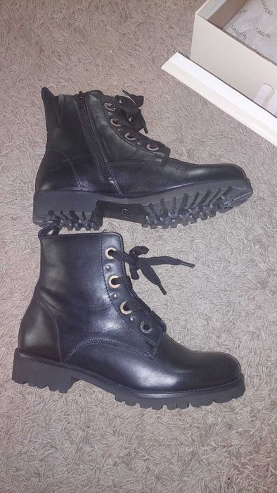 ghete noi de piele naturala 39