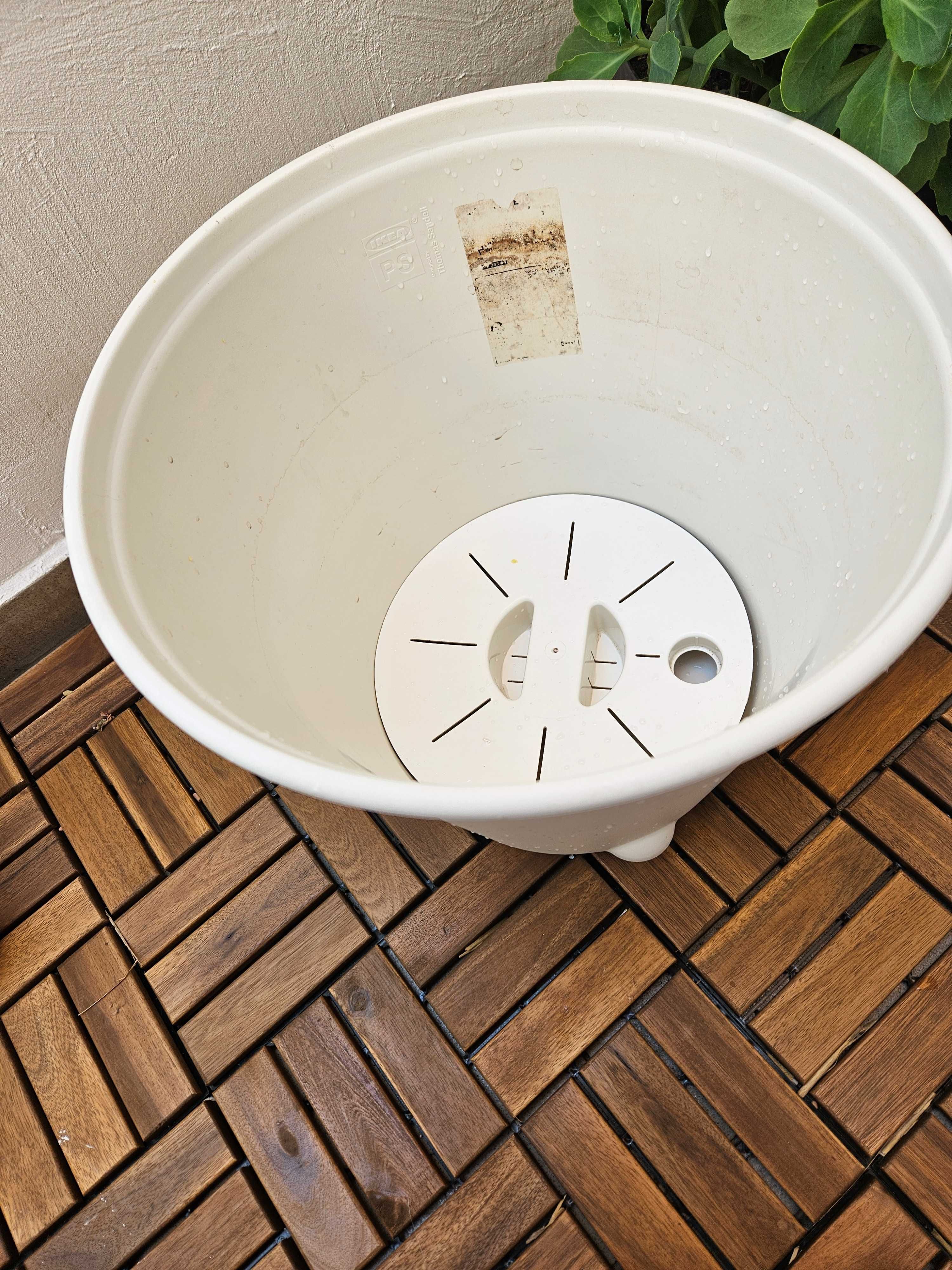 Ghiveci cu roti alb IKEA 32cm diametru