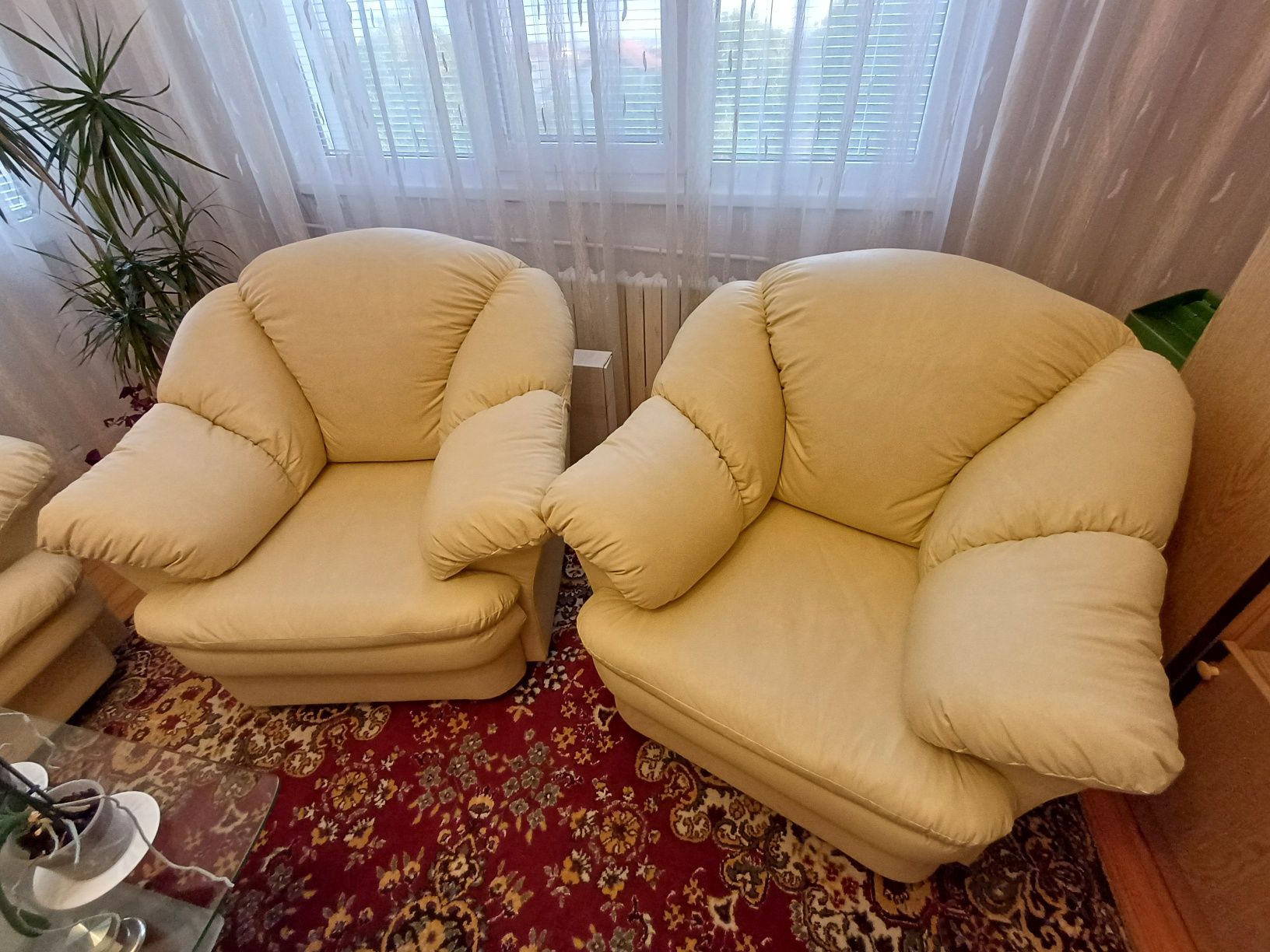 Холна кожена гарнитура