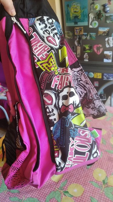 Ghiozdan scoala Monster High