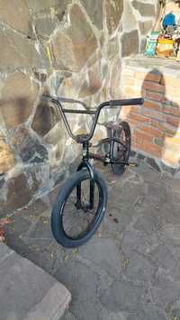 Bicicleta total bmx 2021